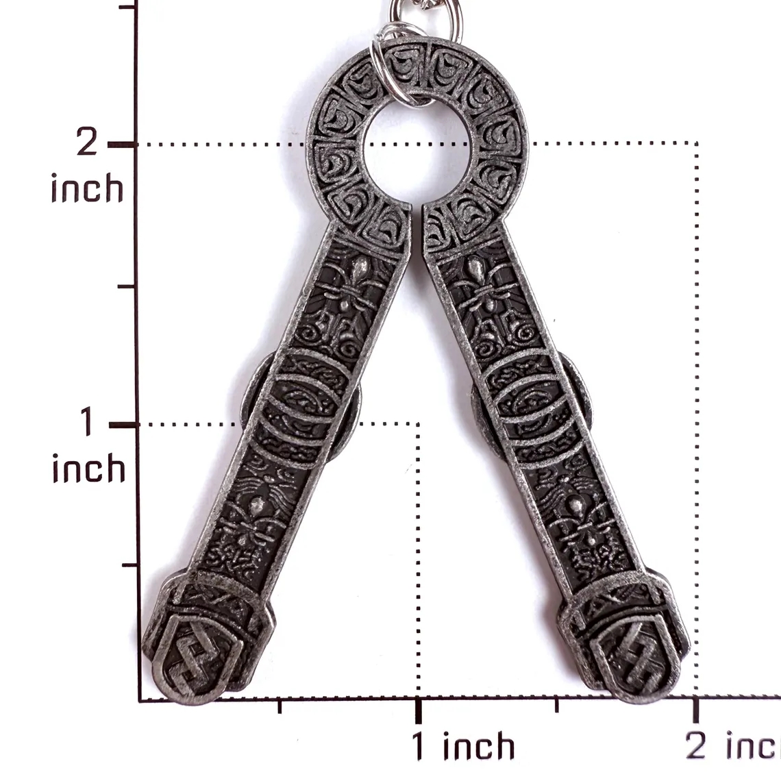 Bloodhound's Fang Keyring | Ri - огляд і ціна Bloodborne Cosplay Prop